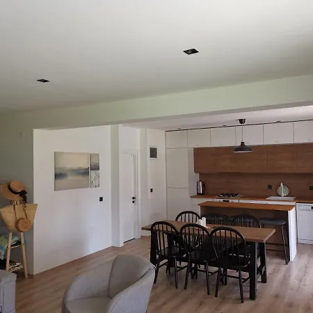 Apartamento Lara *